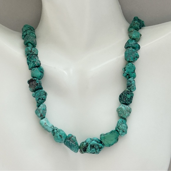 Vintage Southwestern Turquoise Nugget Sterling Silver Necklace